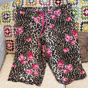 Nick & Nora capri sleep pants